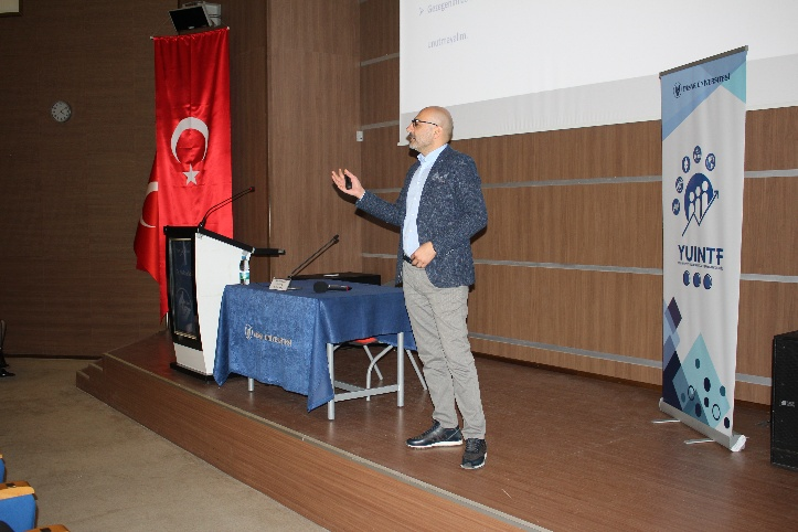 Yaşar Üniversitesi